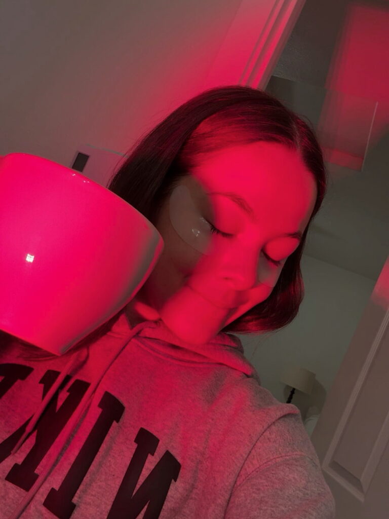 Edited in Tezza with: Cocoa, Crop, & Sharpen